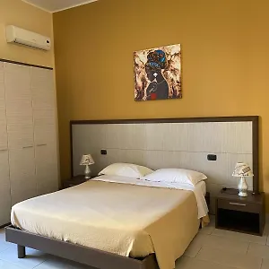 santagostino-affittacamere.taorminaitalyhotels.com/